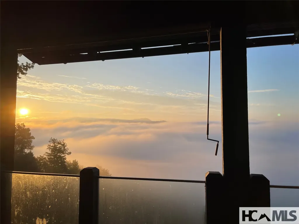 938 Shepherds Gap Road Cullowhee NC 28723