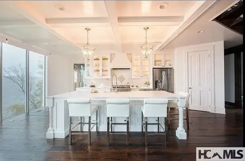 938 Shepherds Gap Road Cullowhee NC 28723