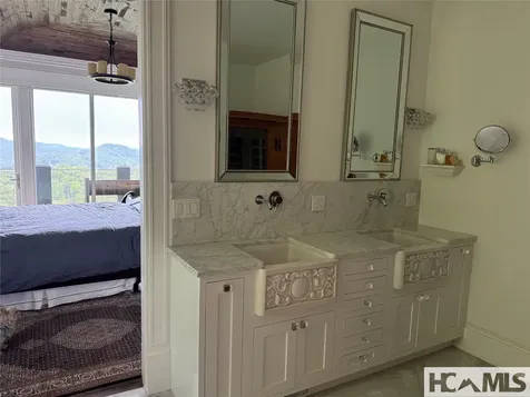 938 Shepherds Gap Road Cullowhee NC 28723