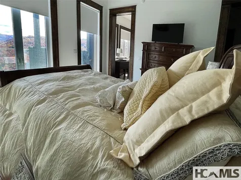 938 Shepherds Gap Road Cullowhee NC 28723