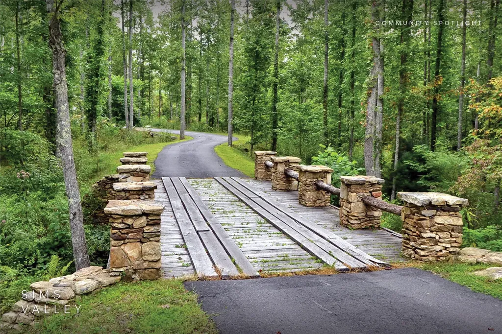 Lot 27 Autumn Blaze Trail Glenville NC 28736