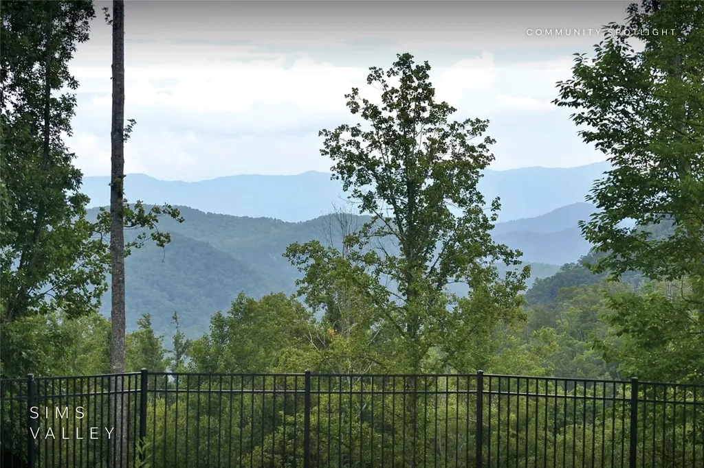 Lot 27 Autumn Blaze Trail Glenville NC 28736