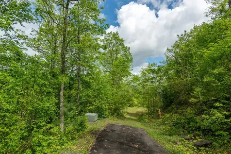 Lot 27 Autumn Blaze Trail Glenville NC 28736
