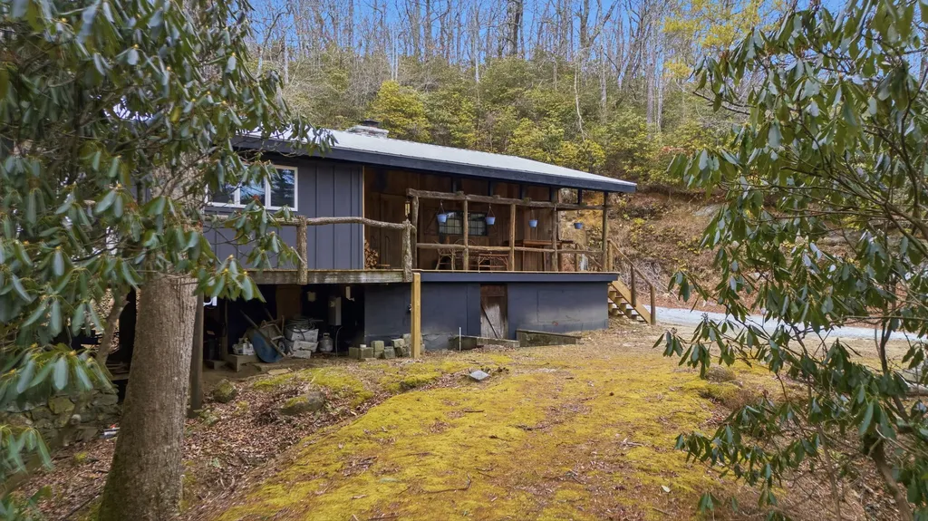 4317 Dillard Road Highlands NC 28741