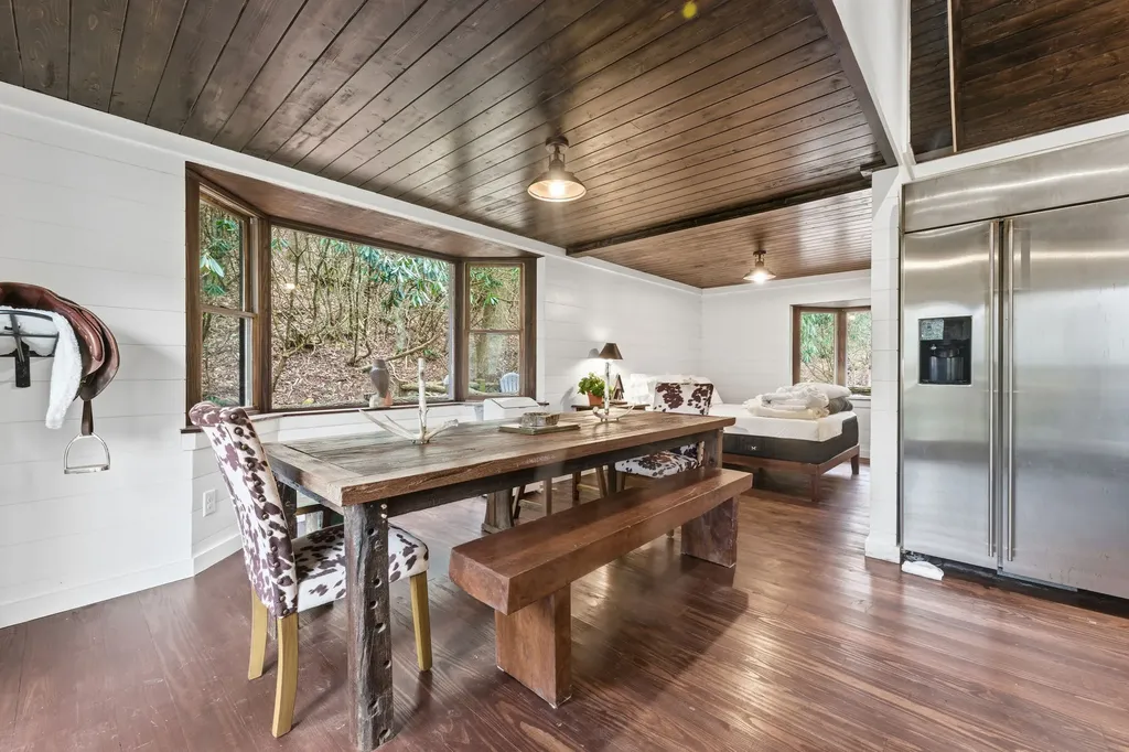 4317 Dillard Road Highlands NC 28741