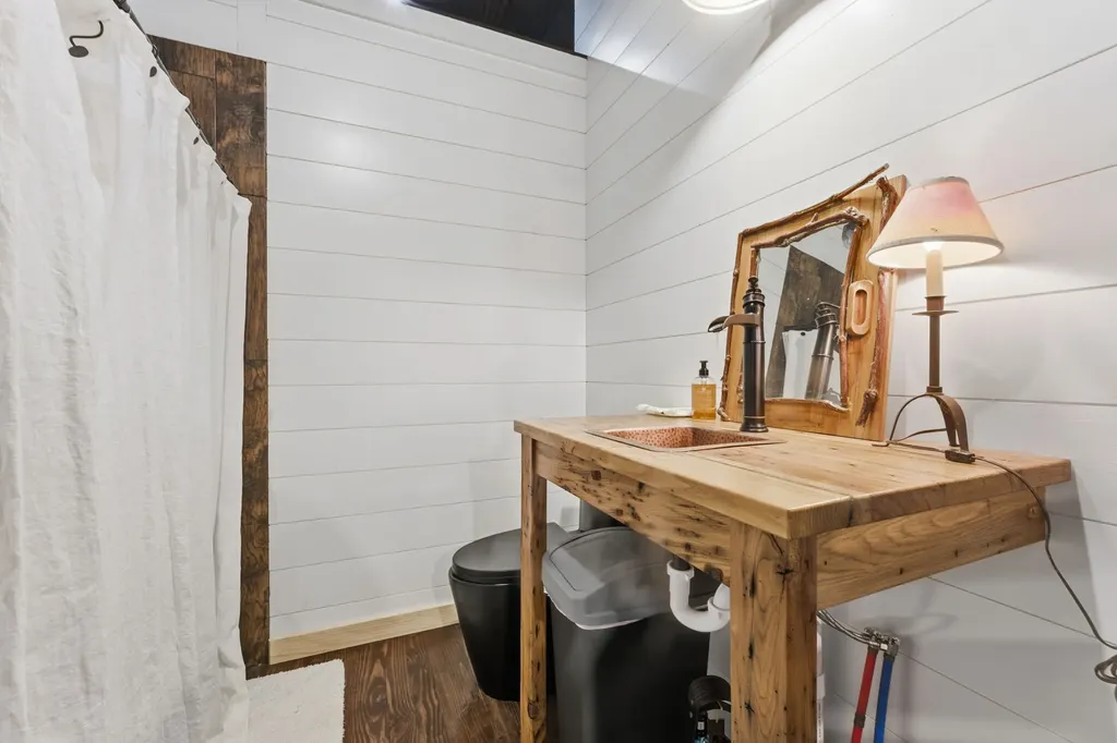 4317 Dillard Road Highlands NC 28741