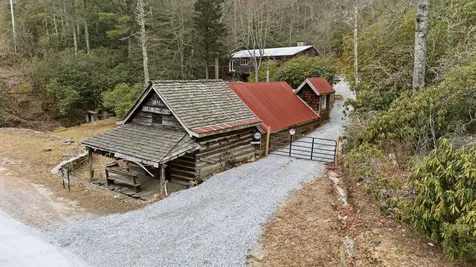 4317 Dillard Road Highlands NC 28741