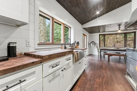 4317 Dillard Road Highlands NC 28741