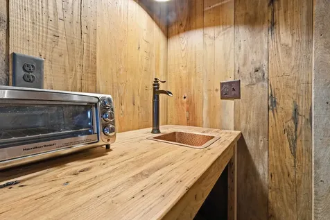 4317 Dillard Road Highlands NC 28741