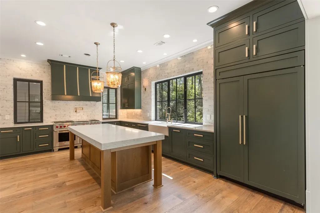 42 High Gate Drive Highlands NC 28741