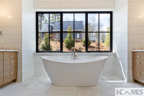 42 High Gate Drive Highlands NC 28741