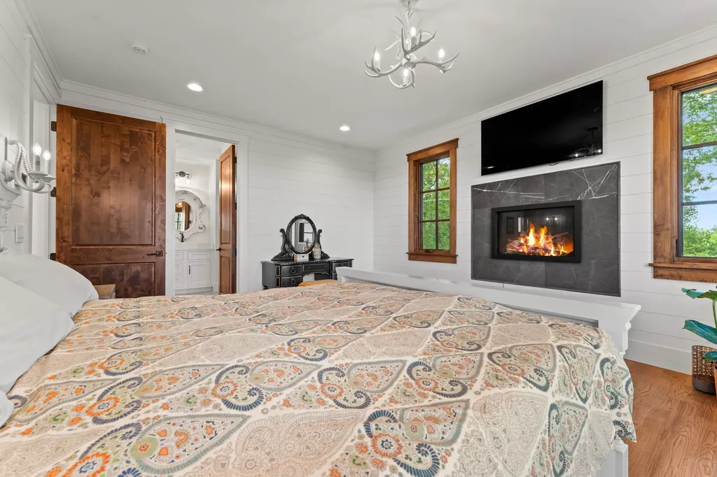 240 Whitewater Ridge Road Sapphire NC 28774