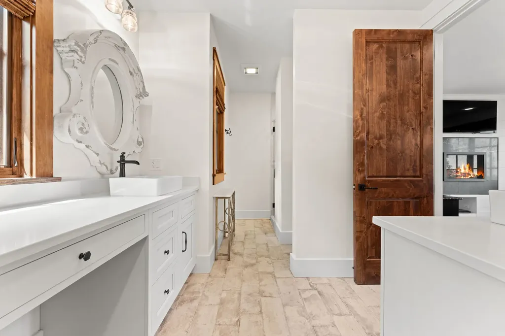 240 Whitewater Ridge Road Sapphire NC 28774