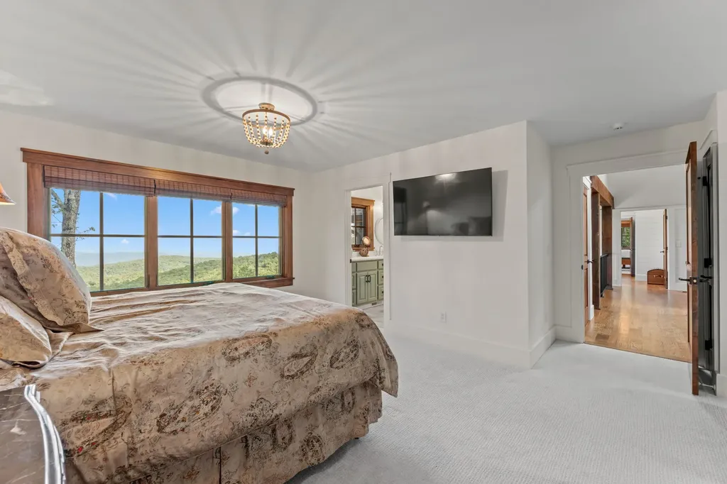 240 Whitewater Ridge Road Sapphire NC 28774