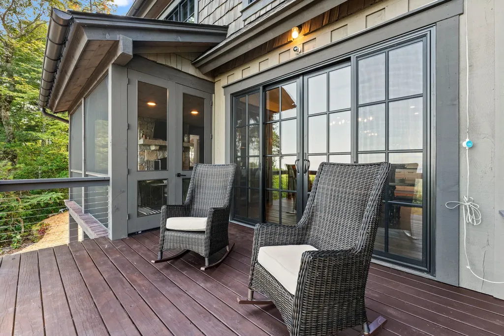 240 Whitewater Ridge Road Sapphire NC 28774