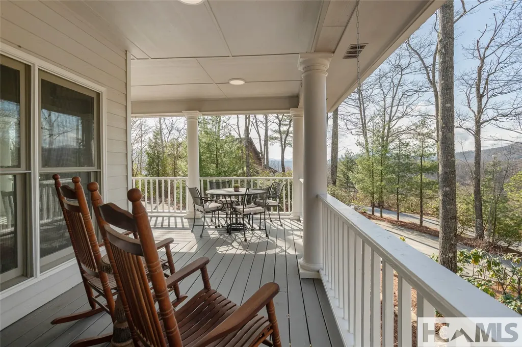 93 S Buckberry Drive Sapphire NC 28774