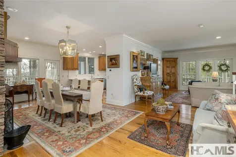93 S Buckberry Drive Sapphire NC 28774
