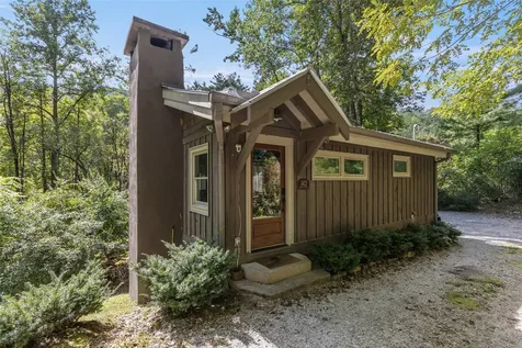 142 Edwards Creek Road Highlands NC 28741