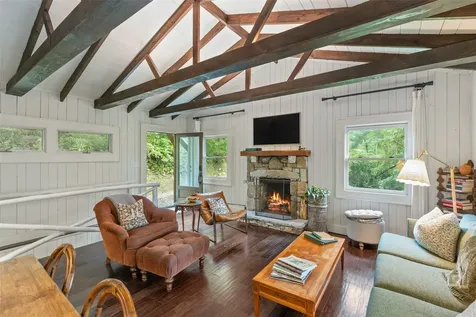 142 Edwards Creek Road Highlands NC 28741