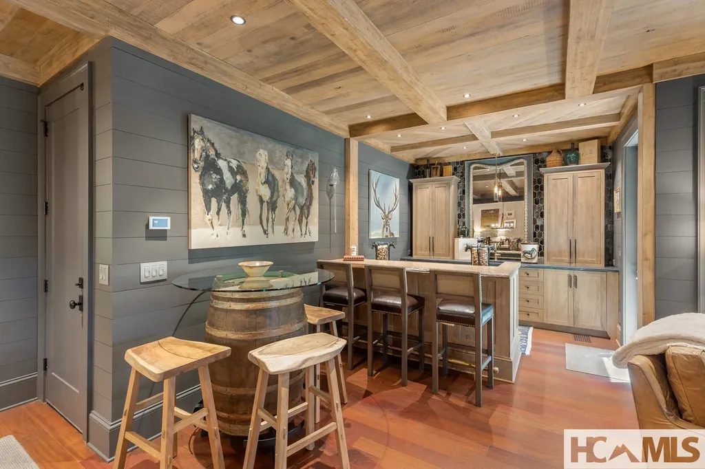 15 Cozy Cottage Lane Cashiers NC 28717