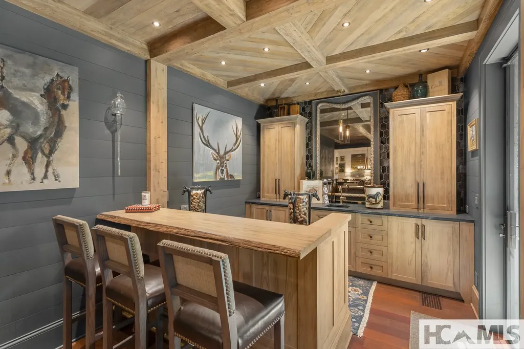 15 Cozy Cottage Lane Cashiers NC 28717