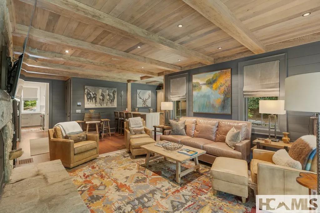 15 Cozy Cottage Lane Cashiers NC 28717