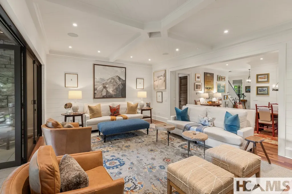 15 Cozy Cottage Lane Cashiers NC 28717