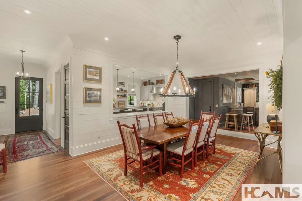 15 Cozy Cottage Lane Cashiers NC 28717