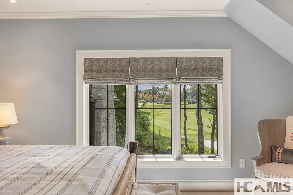 15 Cozy Cottage Lane Cashiers NC 28717