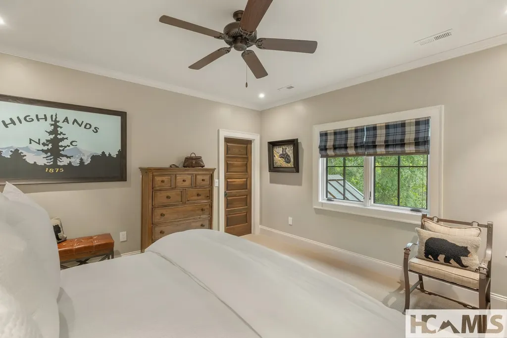 15 Cozy Cottage Lane Cashiers NC 28717