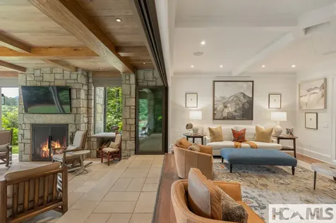 15 Cozy Cottage Lane Cashiers NC 28717