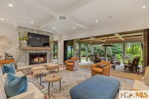 15 Cozy Cottage Lane Cashiers NC 28717