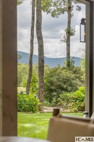 15 Cozy Cottage Lane Cashiers NC 28717