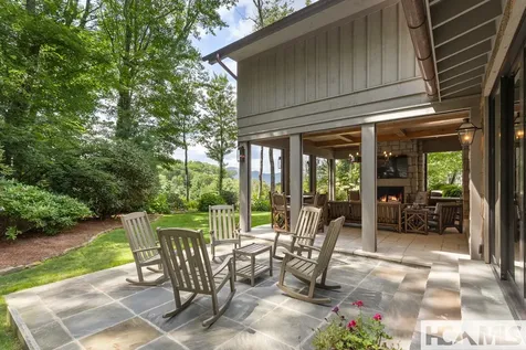 15 Cozy Cottage Lane Cashiers NC 28717