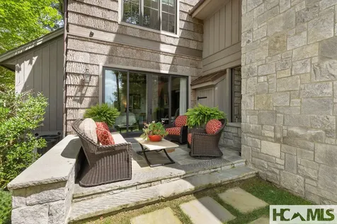 15 Cozy Cottage Lane Cashiers NC 28717