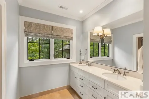 15 Cozy Cottage Lane Cashiers NC 28717