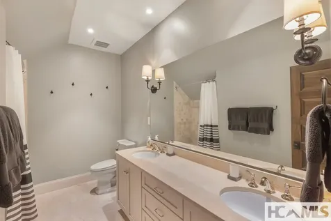 15 Cozy Cottage Lane Cashiers NC 28717