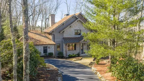 15 Cozy Cottage Lane Cashiers NC 28717