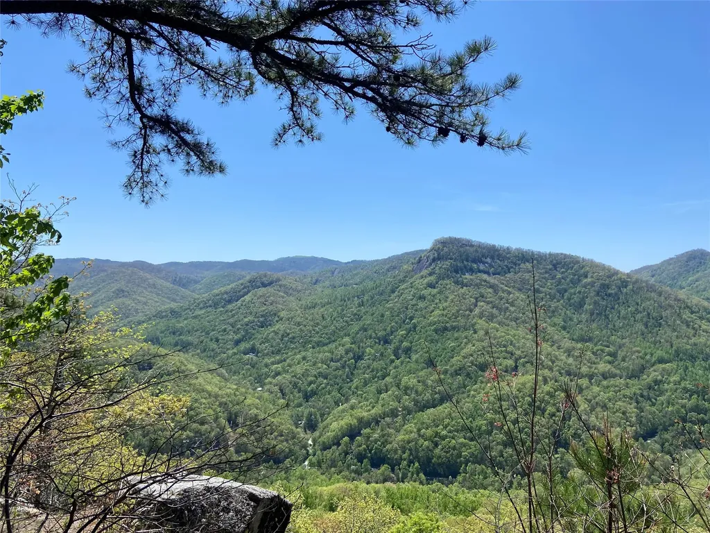 35 Waterdance Drive Cullowhee NC 28723