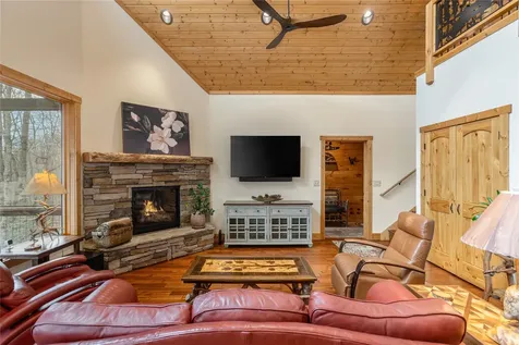 165 Hawthorn Court Sapphire NC 28774