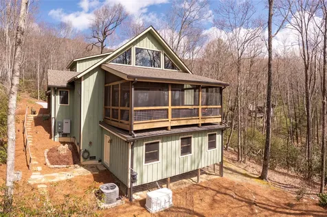 165 Hawthorn Court Sapphire NC 28774