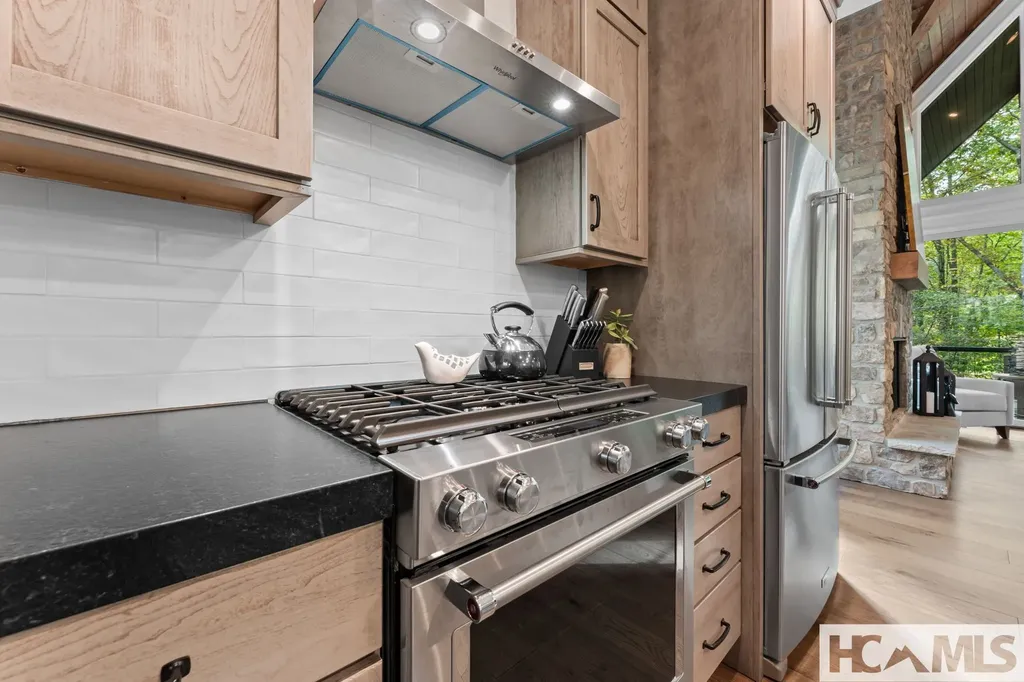 112 Gather Point Road Glenville NC 28736