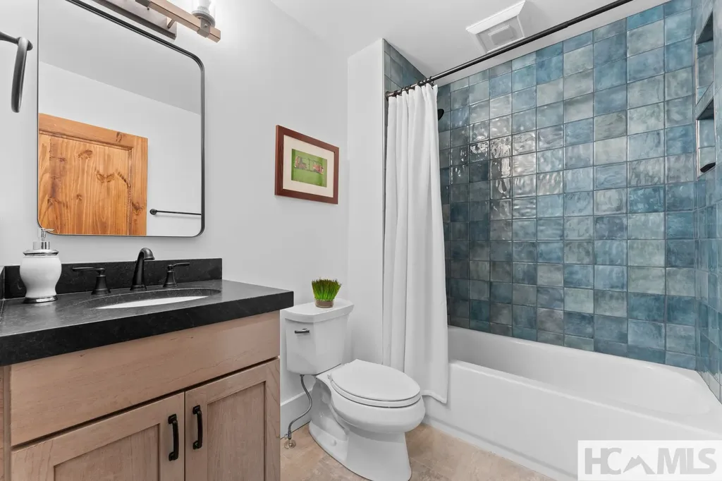 112 Gather Point Road Glenville NC 28736