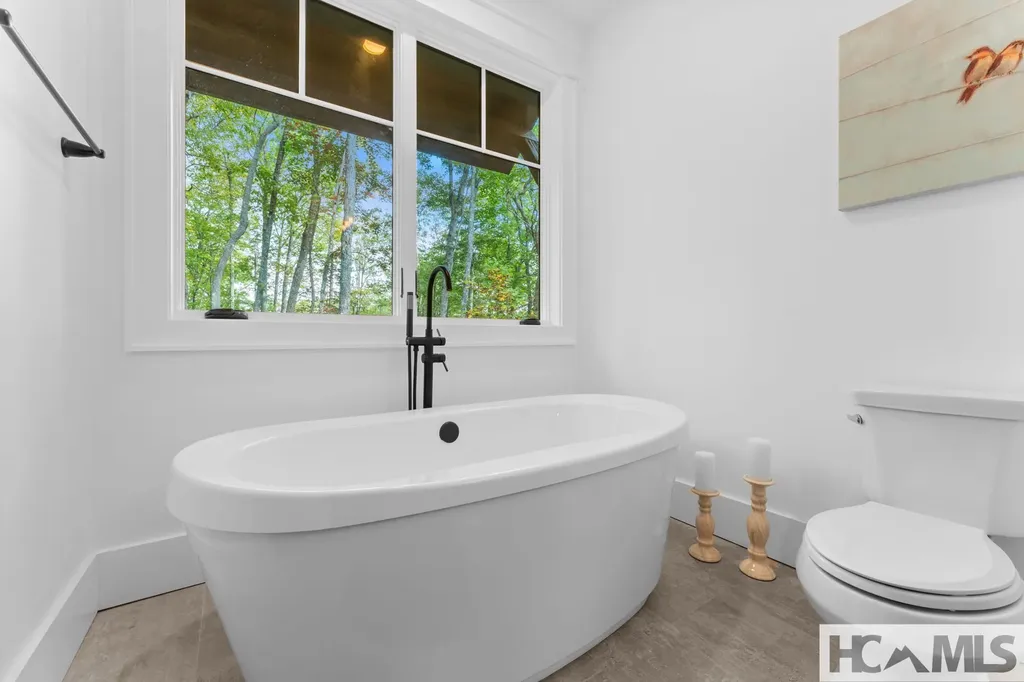 112 Gather Point Road Glenville NC 28736