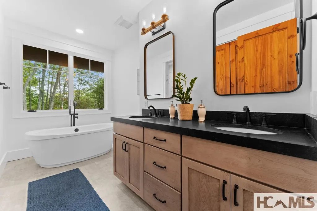 112 Gather Point Road Glenville NC 28736