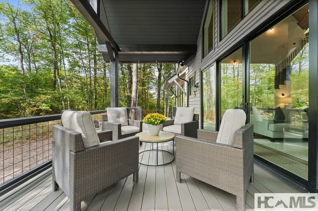 112 Gather Point Road Glenville NC 28736