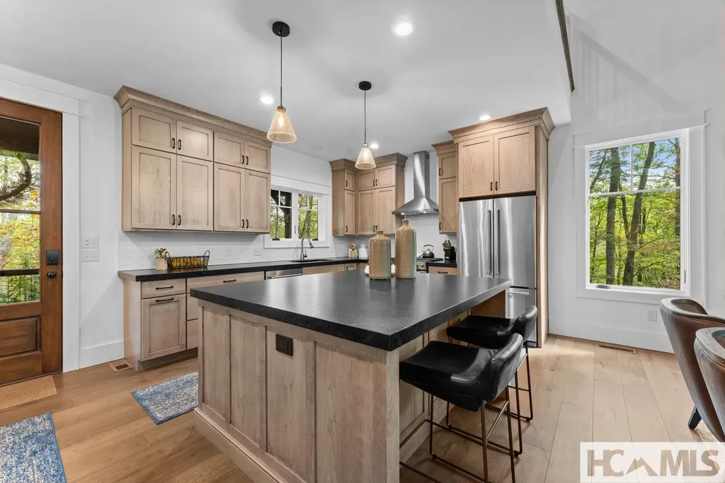 112 Gather Point Road Glenville NC 28736