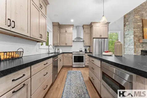 112 Gather Point Road Glenville NC 28736