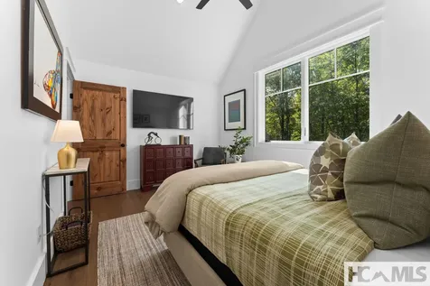 112 Gather Point Road Glenville NC 28736