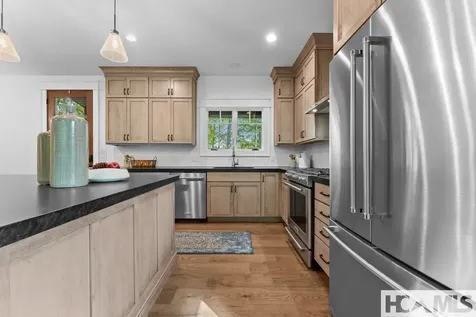 112 Gather Point Road Glenville NC 28736